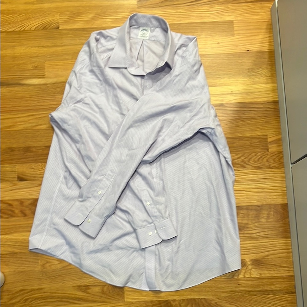 Brooks Brothers Purple Dress Shirt Elegant and Stylish
